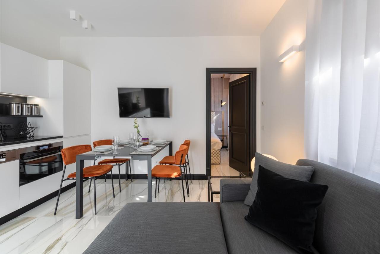 A World Aparts - 12 Viviani Verona Exterior foto